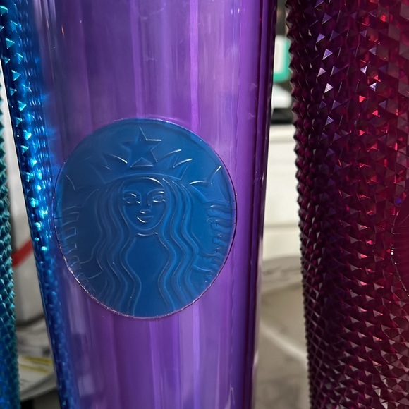 Starbucks cups you can buy one for 55 or 200 for all of them - Picture 3 of 6